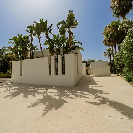 Casa Del Mar, By The Beach, Heated Pool, Villa *